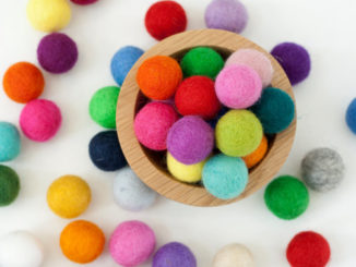 pom poms