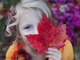 girl with leaf