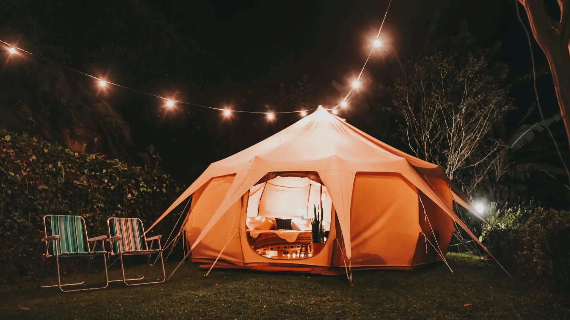 How to Plan a Perfect Staycation for Your Family This Spring
